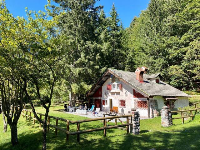 Rustico in vendita a Comunità delle Giudicarie, Comano
