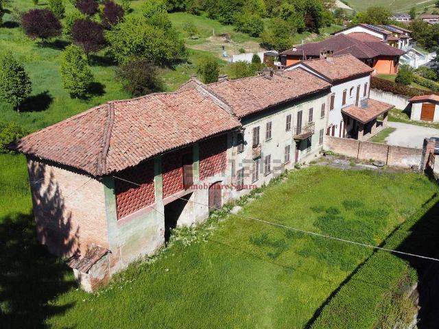 Rustico in vendita a Piemonte, Asti