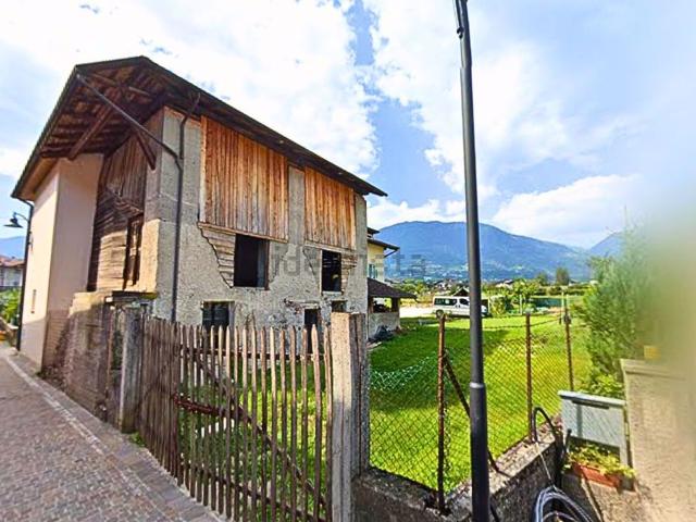 Rustico in vendita a Comunità Valsugana e Tesino, Castelnuovo Valsugana