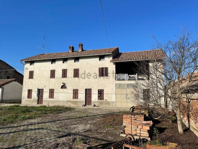 Rustico in vendita a Alluvioni Piovera, Piemonte