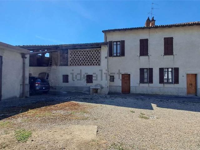 Rustico in vendita a Torricella Verzate, Lombardia