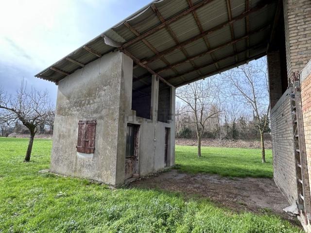 Rustico in vendita a Malcontenta, Gambarare