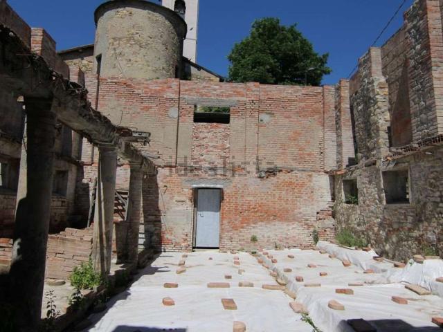 Rustico in vendita a Tresinaro - Secchia, Re