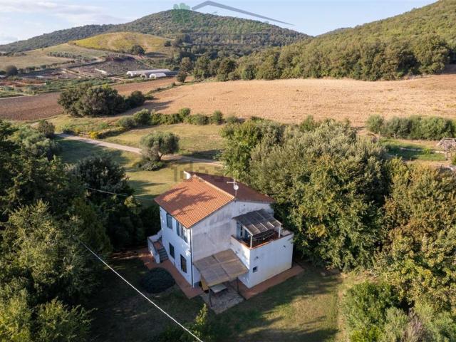 Rustico in vendita a Capalbio, Toscana