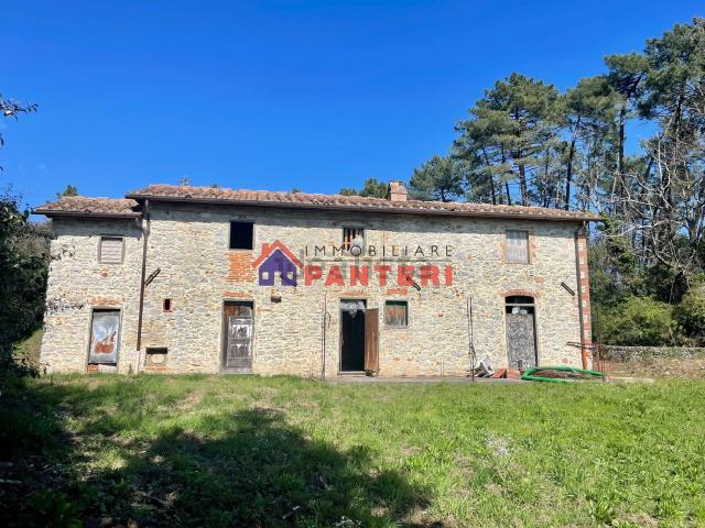 Rustico in vendita a Montecatini Terme, Toscana
