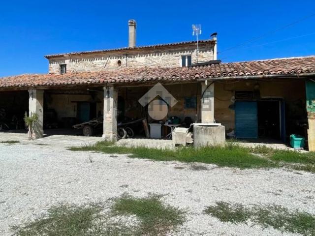 Rustico in vendita a Marina Romea, Ravenna