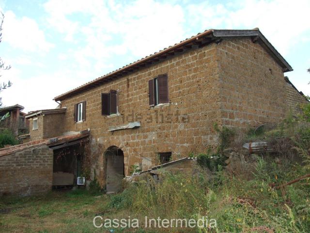 Rustico in vendita a Nepi, Viterbo