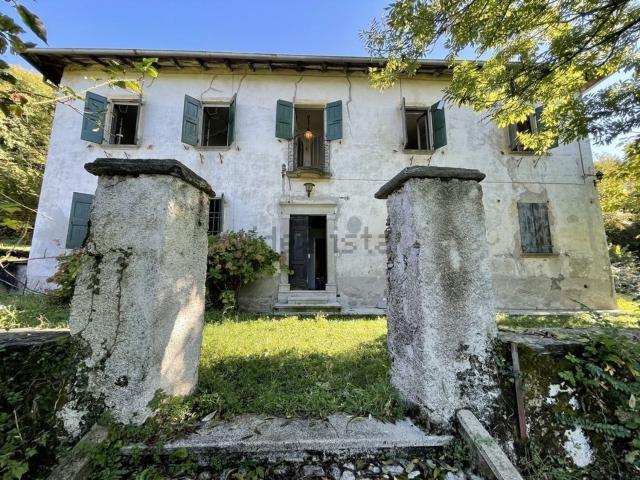 Rustico in vendita a Laghetto, Colico
