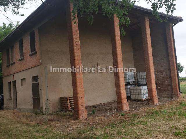 Rustico in vendita a Nuovo Circondario Imolese, Imola