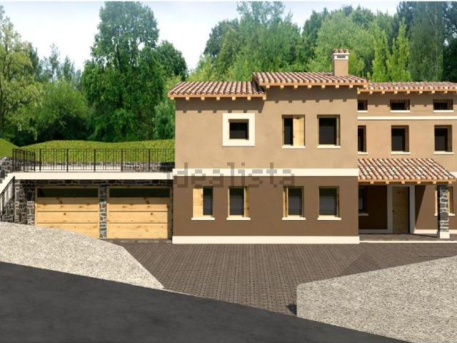 Rustico in vendita a Trissino, Veneto