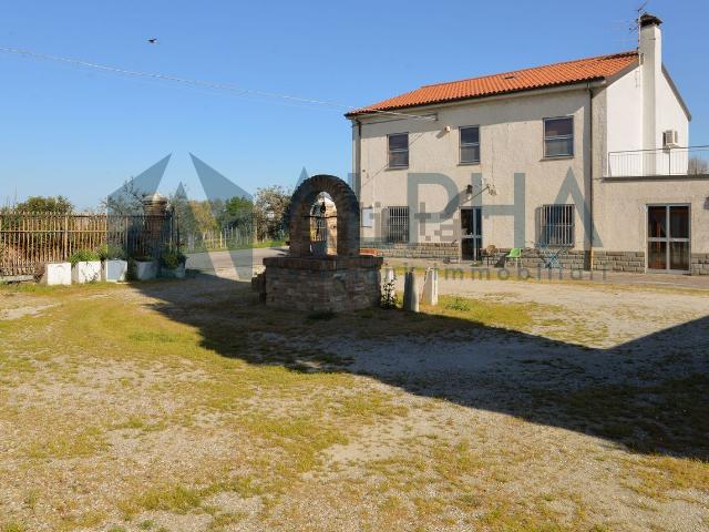 Rustico in vendita a Unione di Comuni della Romagna Forlivese, Bertinoro