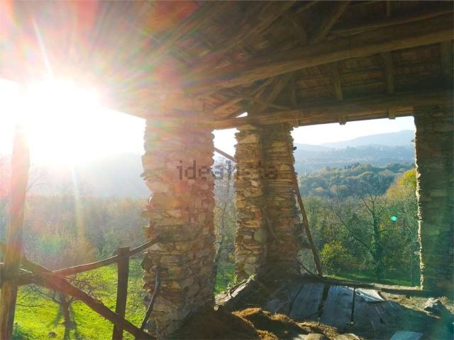Rustico in vendita a Brisino, Stresa
