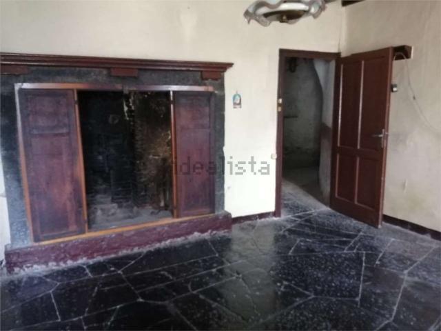 Rustico in vendita a Pragatone, Rota d'Imagna