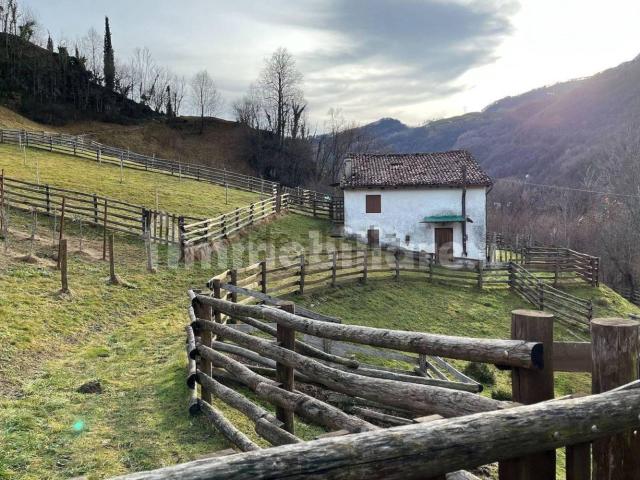 Rustico in vendita a Baiedo, Pasturo