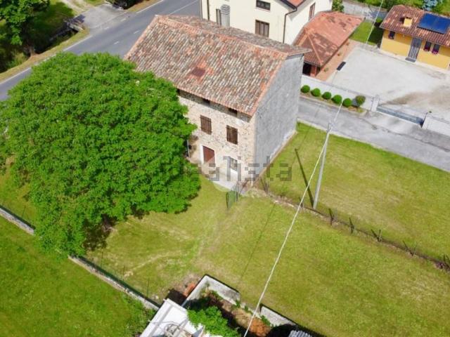 Rustico in vendita a Lestizza, Friuli-Venezia Giulia