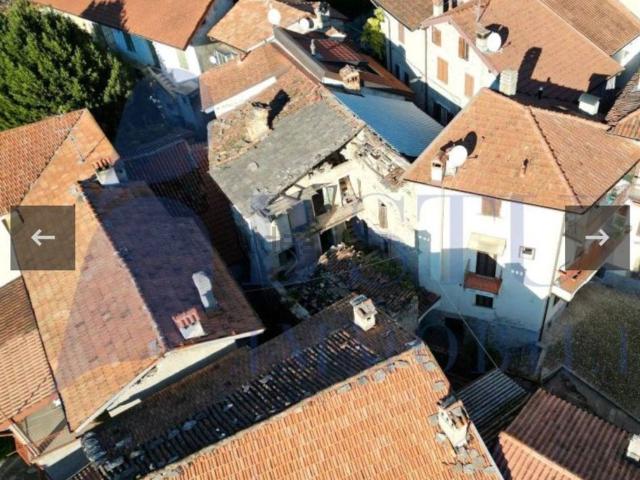 Rustico in vendita a Lierna, Lombardia