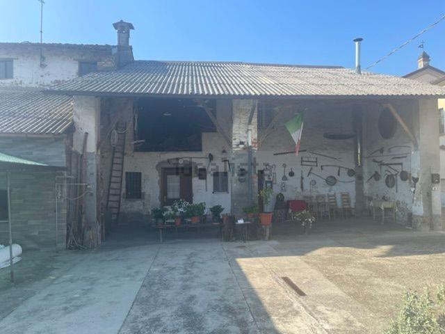 Rustico in vendita a Credera Rubbiano, Lombardia
