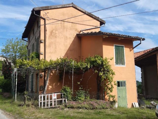 Rustico in vendita a Calestano, Reggio Emilia