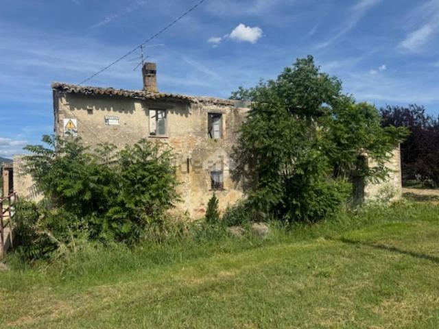 Rustico in vendita a Cannara, Umbria