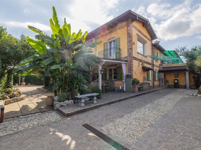 Rustico in vendita a Gessate, Milano