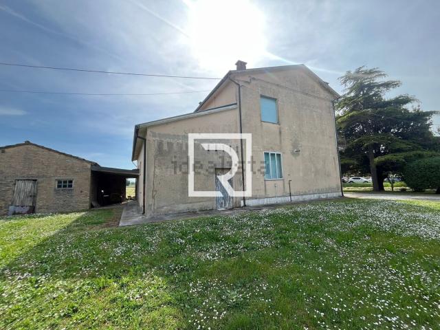 Rustico in vendita a Ravenna, Reggio Emilia