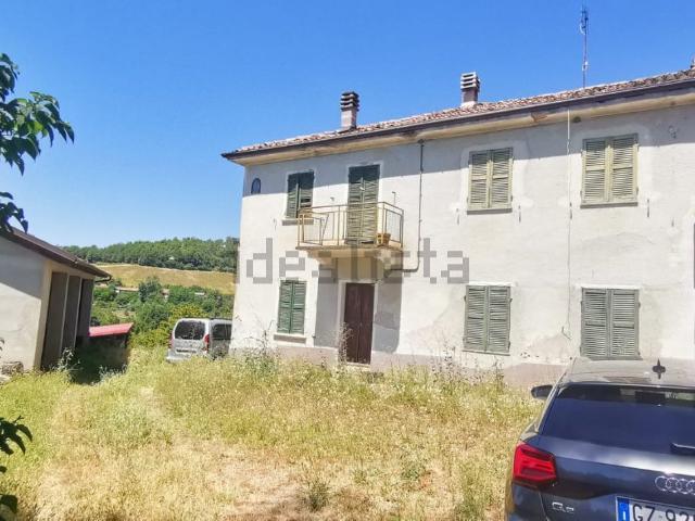 Rustico in vendita a Piemonte, Asti