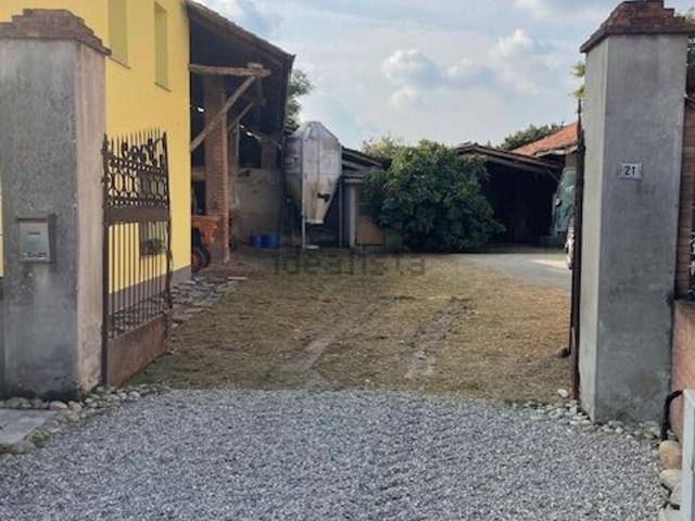 Rustico in vendita a Monte Cremasco, Lombardia