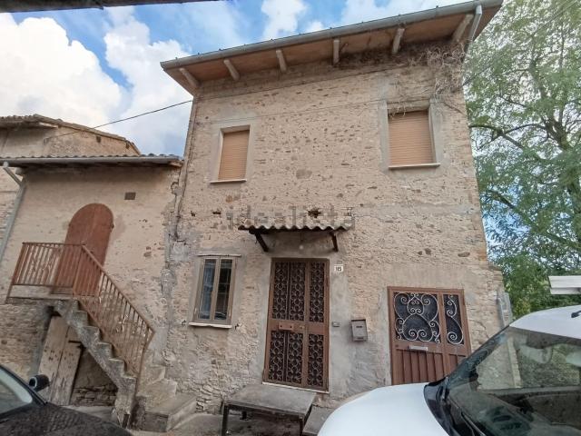 Rustico in vendita a Unione di comuni Terre di Castelli, Castelvetro Di Modena
