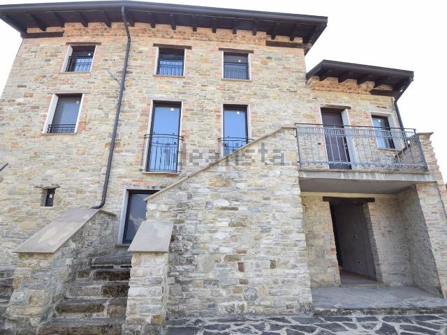 Rustico in vendita a Lugagnano Val D'arda, Reggio Emilia