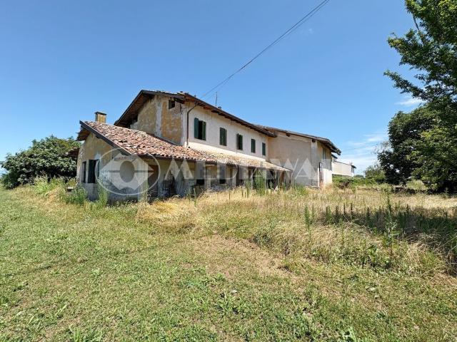Rustico in vendita a Portogruaro, Veneto