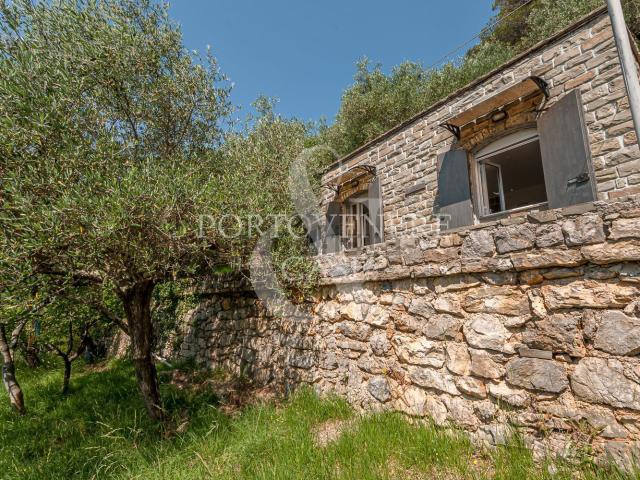 Rustico in vendita a Case Rosse, Portovenere