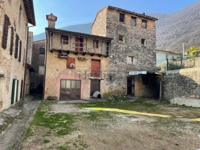 Rustico in vendita a Bassano Del Grappa, Veneto