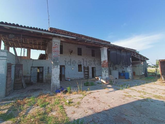 Rustico in vendita a Soncino, Cremona