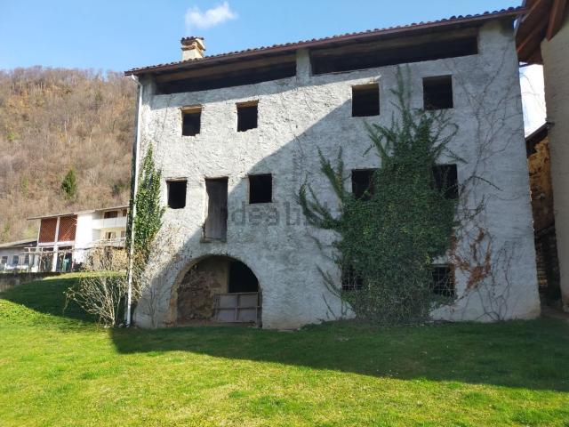 Rustico in vendita a Manozzo, Valli del Pasubio