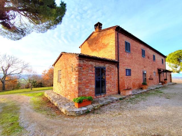 Rustico in vendita a Farneta, Cortona