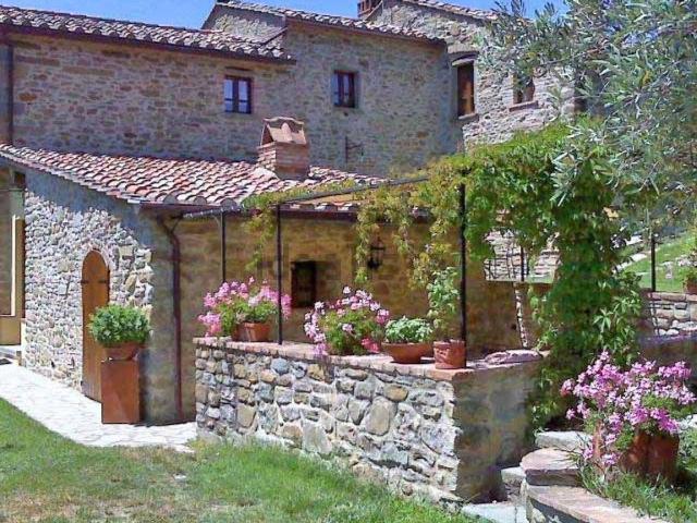 Rustico in vendita a Cortona