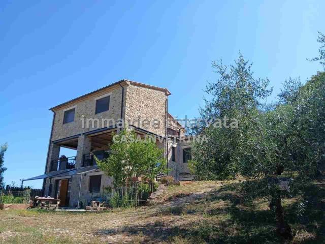 Rustico in vendita a Unione di Comuni Montani Colline del Fiora, Manciano