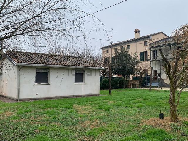 Rustico in vendita a Unione dei comuni della Bassa Romagna, Bagnacavallo