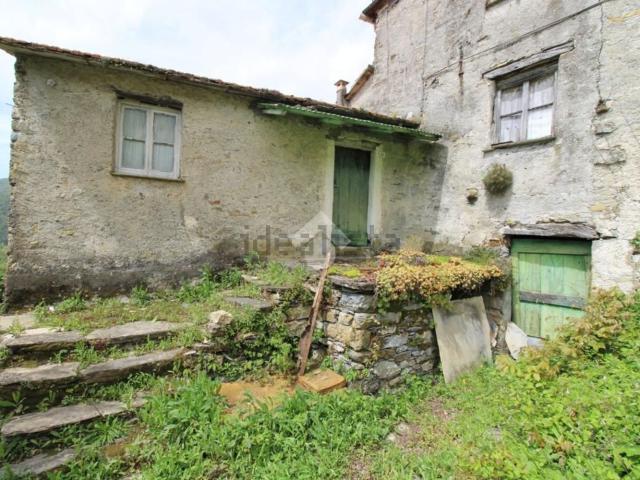 Rustico in vendita a San Bartolomeo, Leivi