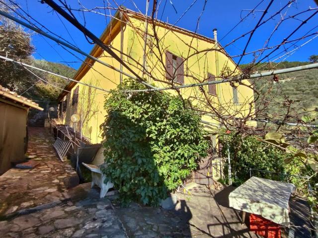 Rustico in vendita a San Giovannialla Vena, Toscana