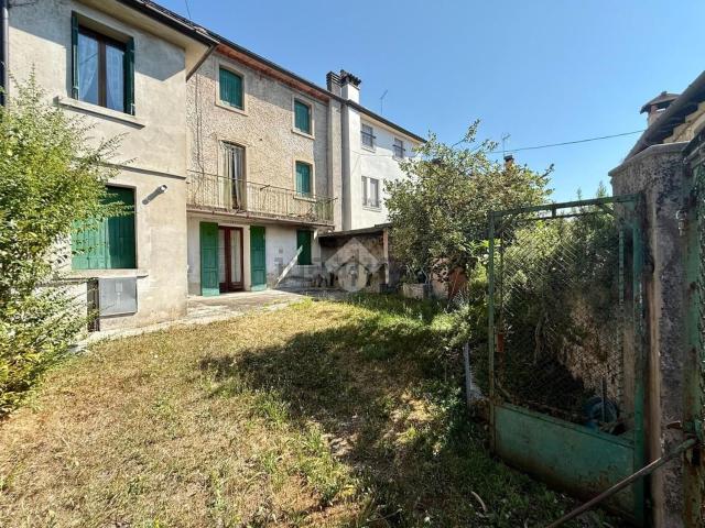 Rustico in vendita a Cison Di Valmarino, Veneto