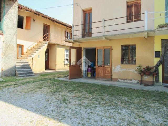 Rustico in vendita a San Vito Di Fagagna, Friuli-Venezia Giulia