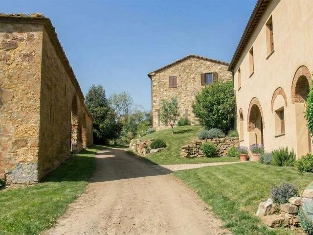 Rustico in vendita a Abbadia Di Montepulciano, Toscana