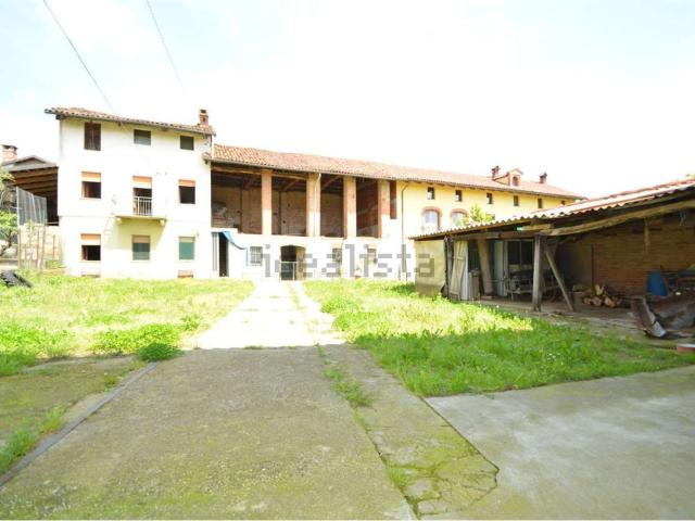Rustico in vendita a Piemonte, Asti