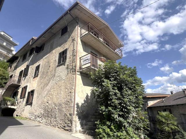 Rustico in vendita a Berbenno Di Valtellina, Lombardia