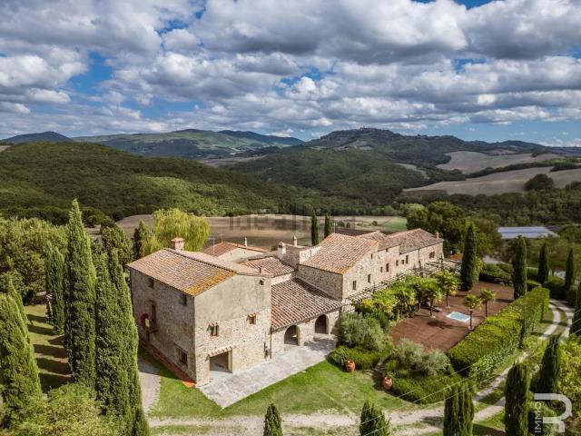 Rustico in vendita a Radicondoli, Siena