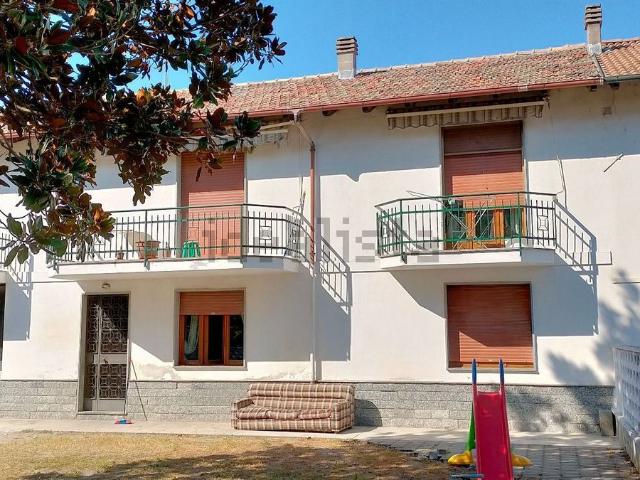 Rustico in vendita a Casale Popolo, Piemonte