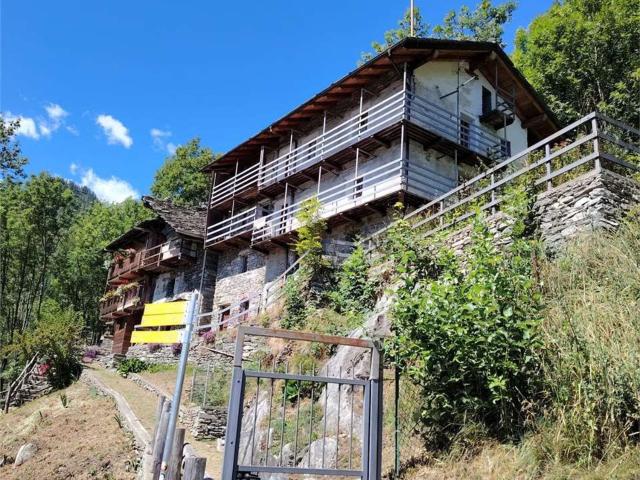 Rustico in vendita a Pontboset, Aosta