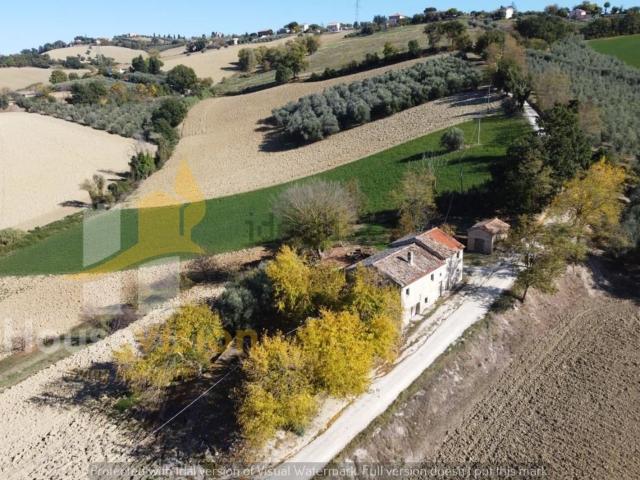 Rustico in vendita a Marche, Ancona