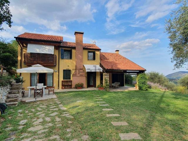 Rustico in vendita a Baone, Veneto